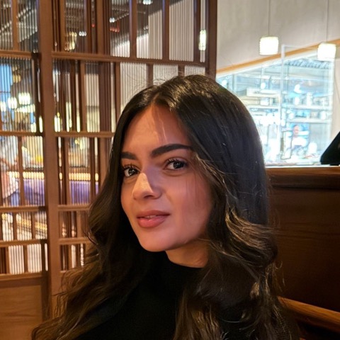 Yasémine, co-founder of Yana Agency